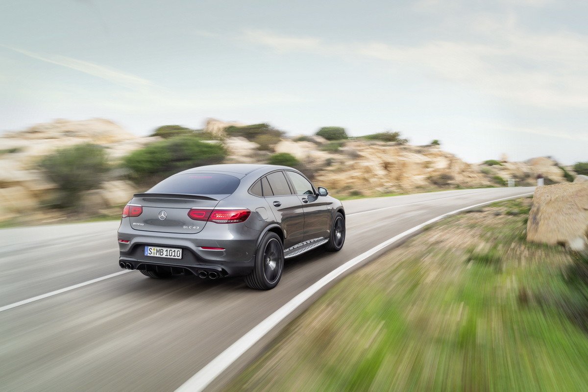 Nuevos Mercedes-AMG GLC 43 4MATIC Y Mercedes-AMG GLC 43 4MATIC Coupé