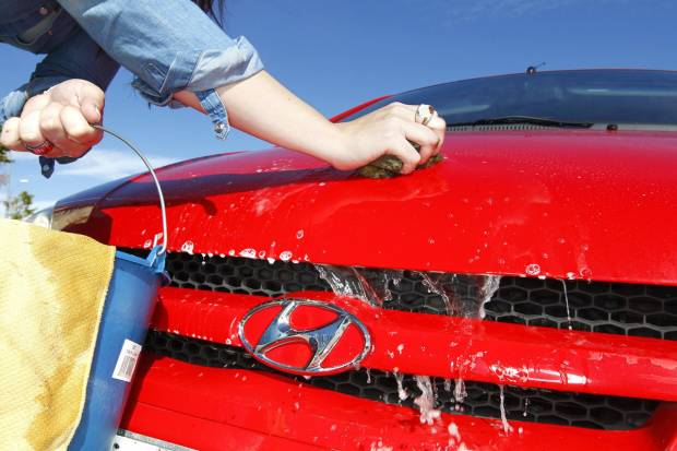 Cómo cuidar la carrocería del coche: 10 claves