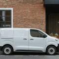 Peugeot e-Expert, Citroën ë-Jumpy y Opel Vivaro-e: similitudes y diferencias