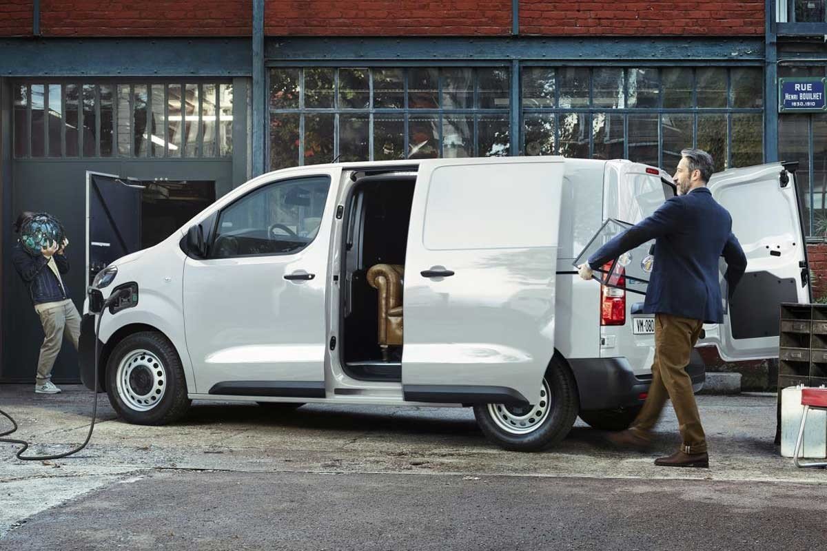 Peugeot e-Expert, Citroën ë-Jumpy y Opel Vivaro-e: similitudes y diferencias