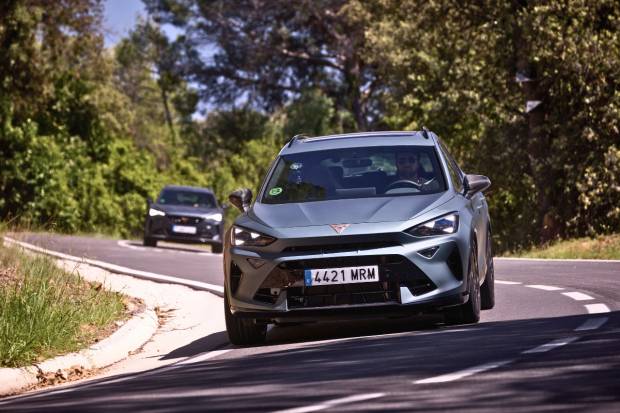 Prueba del Cupra Formentor VZ en tramo cerrado: 333 cv, tracción total y coraje