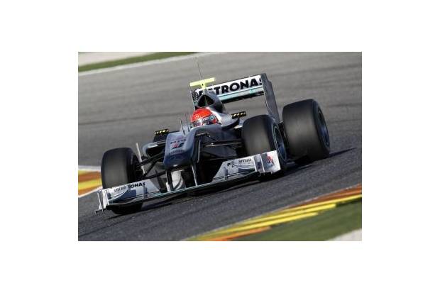 F1: Fernando Alonso se pone al volante 