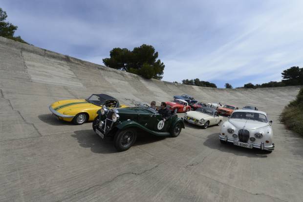 Targa Catalunya: el rally de clásicos exclusivos en el Espíritu de Montjuïc