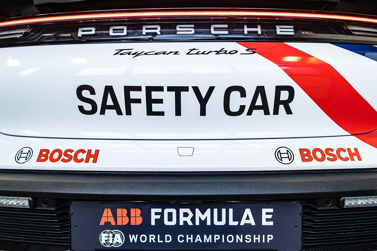 Porsche Taycan Turbo S, el elegido para ser el safety car en la Fórmula E