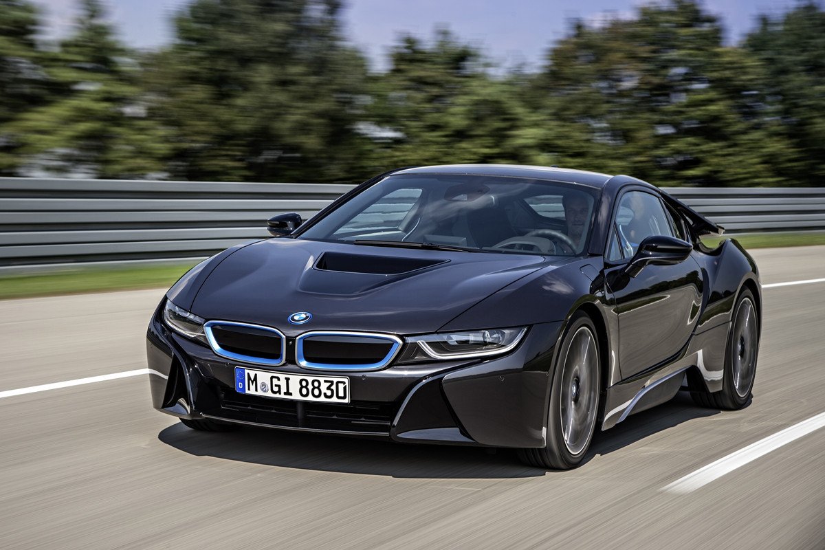 BMW i8, el deportivo híbrido enchufable de BMW ahora al descubierto