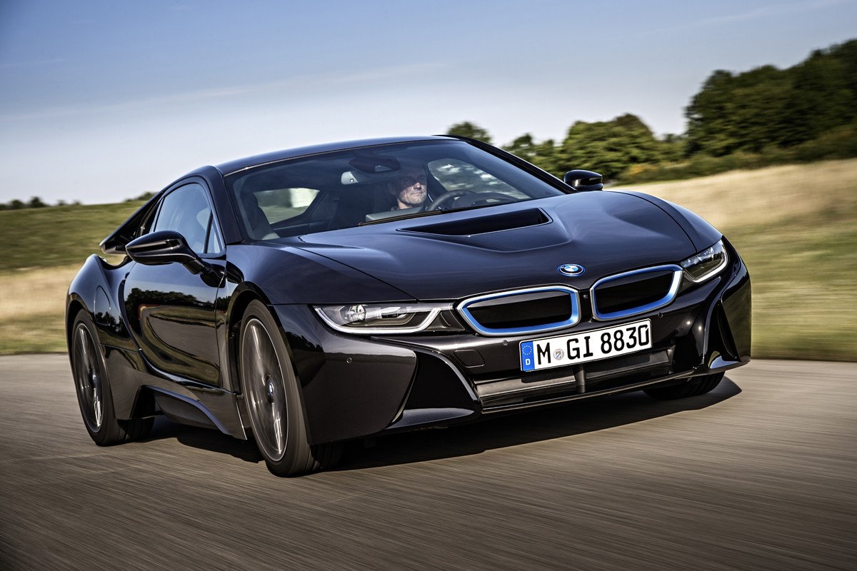 BMW i8, el deportivo híbrido enchufable de BMW ahora al descubierto