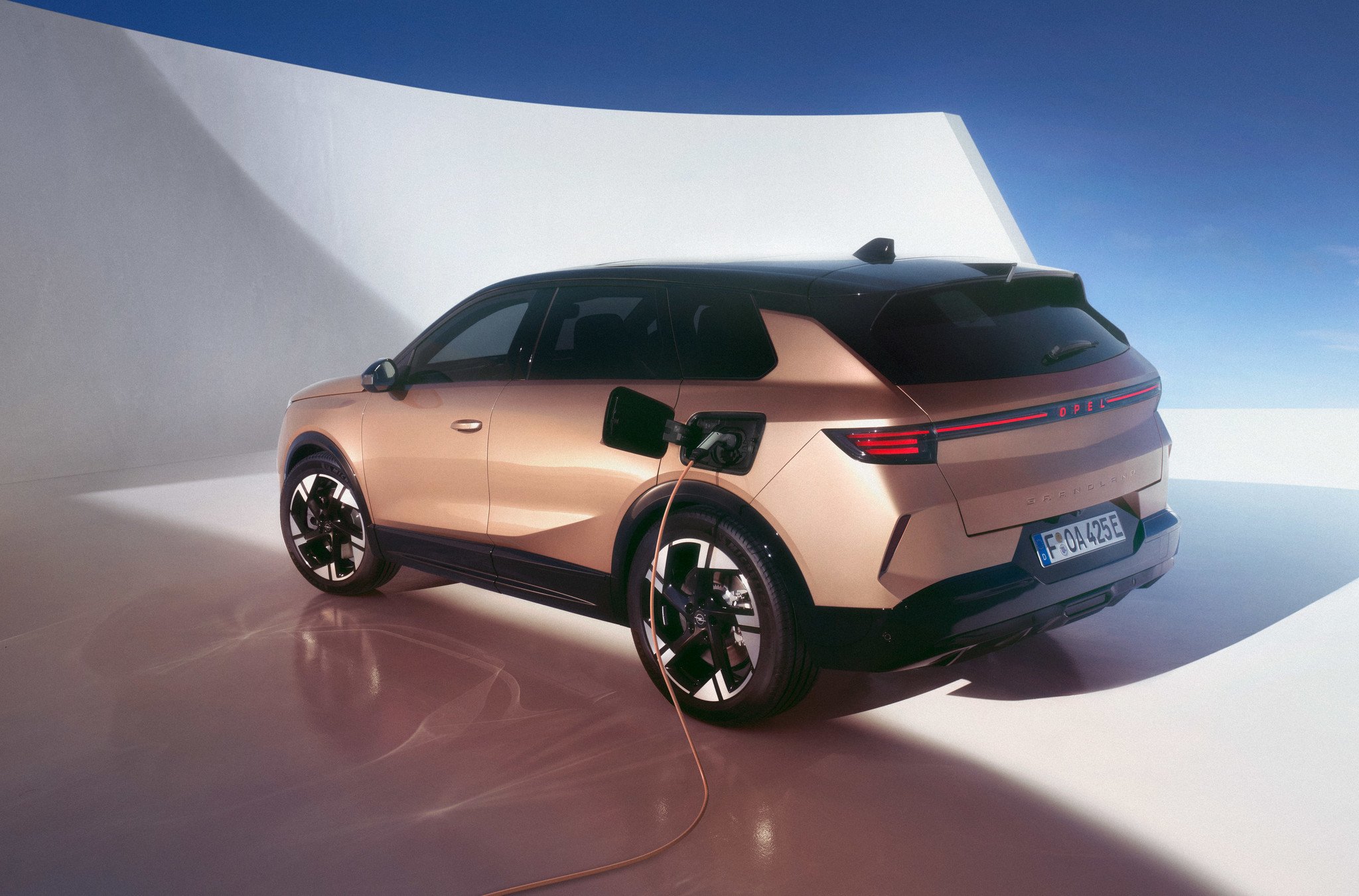 opel_grandland_2024_trasera_carga