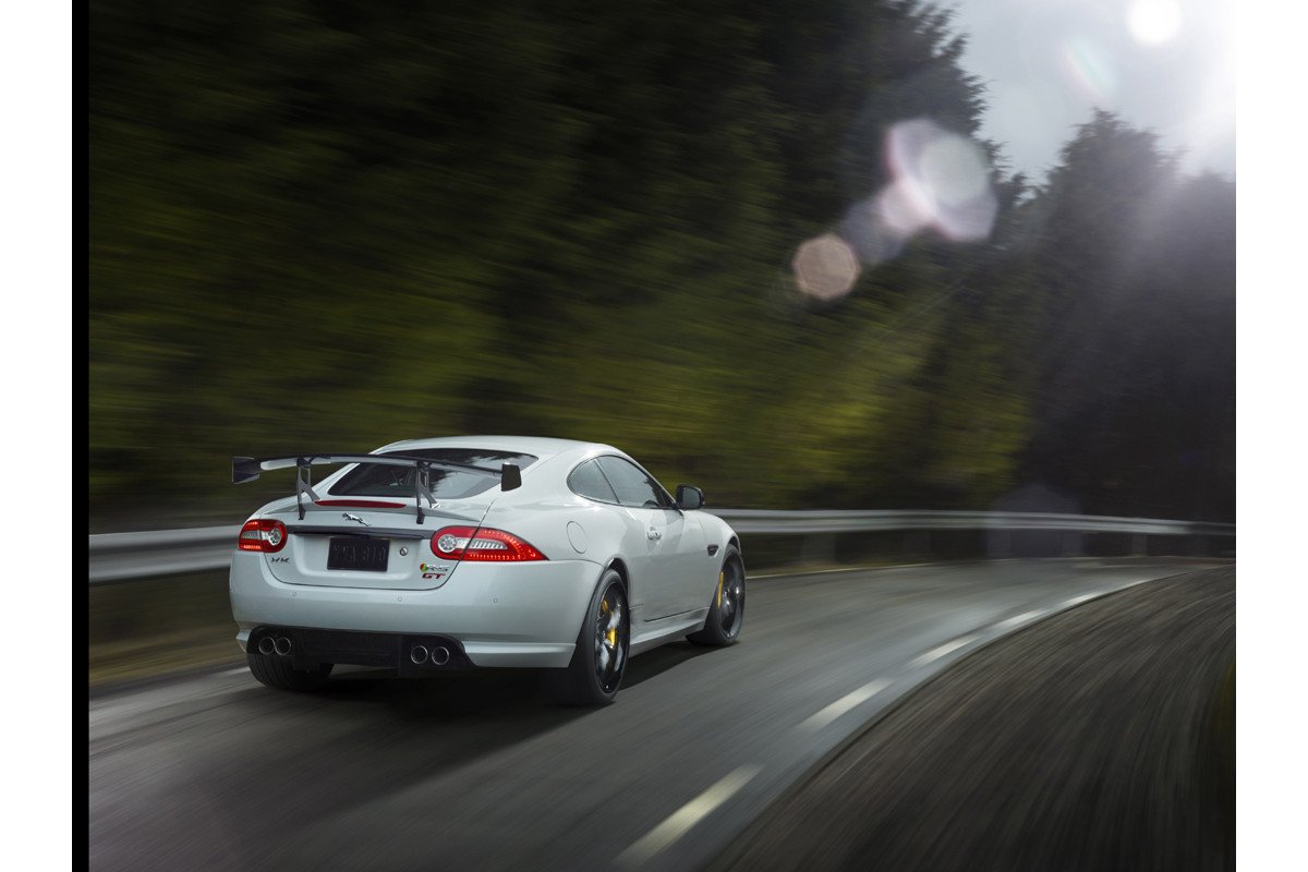 Jaguar XKR-S GT, preparado para los circuitos