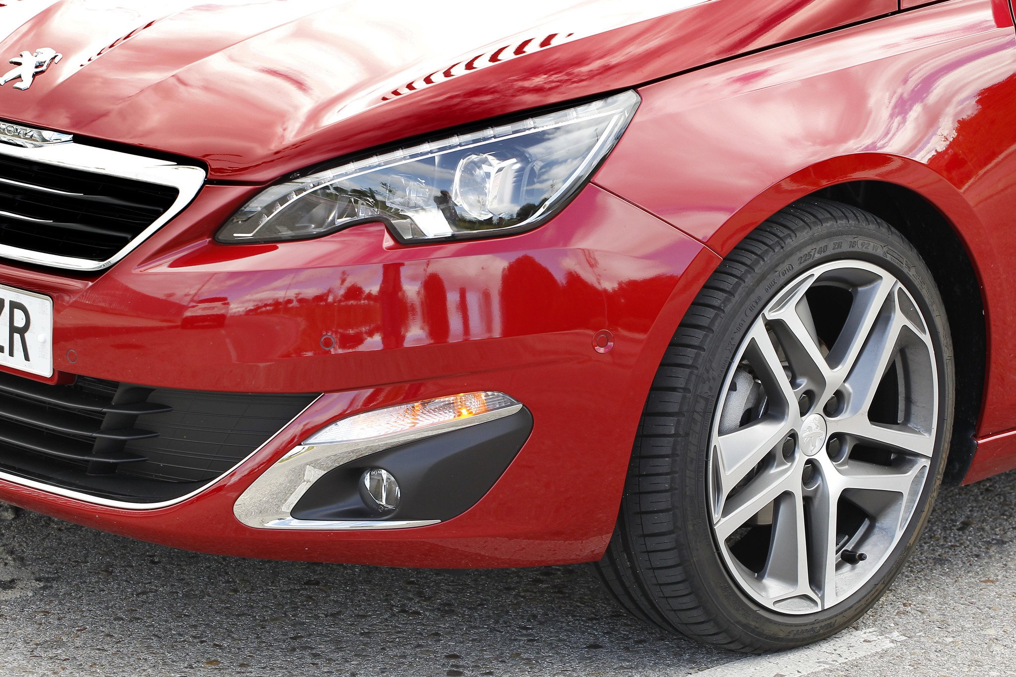 Prueba Peugeot 308 1.2 Puretech 130 CV: ¿son suficientes tres cilindros?