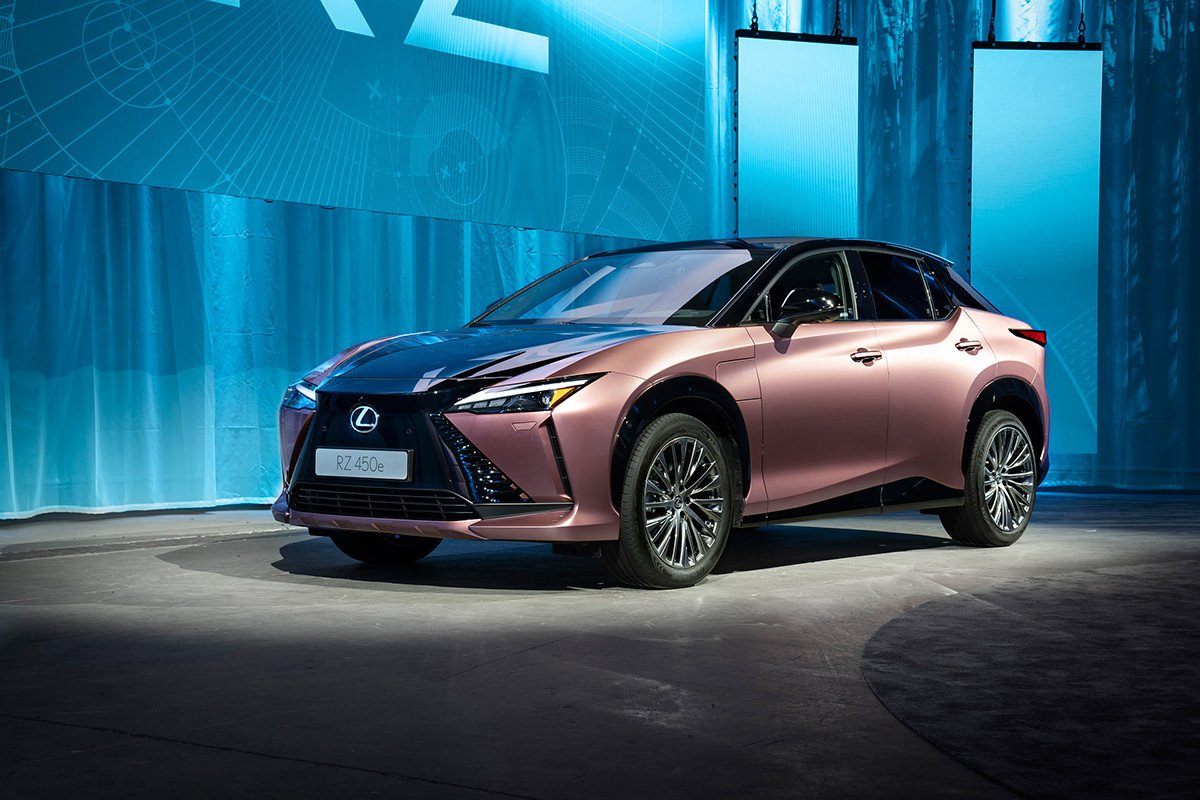 Lexus RZ 450e, el nuevo SUV eléctrico japonés