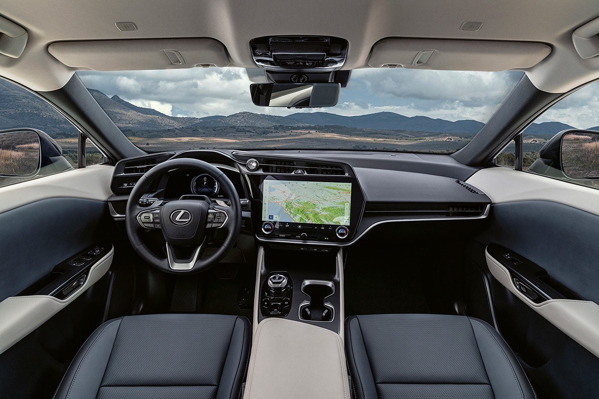 Lexus RZ 450e, el nuevo SUV eléctrico japonés