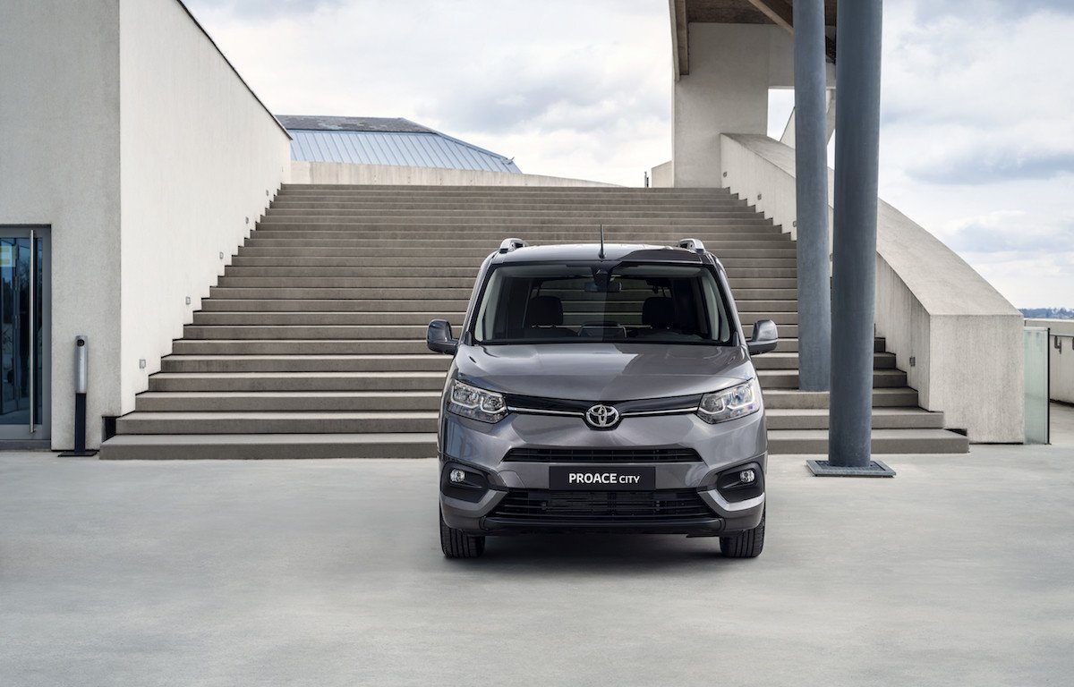 Nuevo Toyota Proace City Verso, hermano del Berlingo