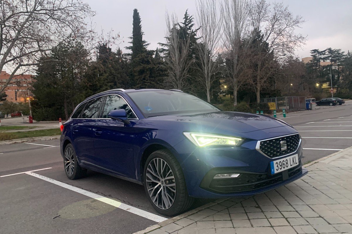Prueba del Seat León e-Hybrid híbrido enchufable: precio, motor, autonomía,...