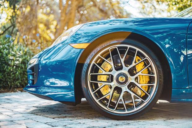 Cómo afecta el calor a la capacidad de frenada de tu coche