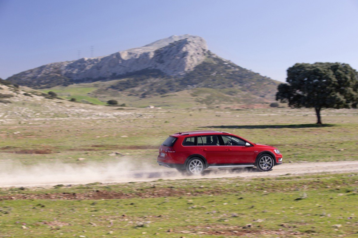 Prueba Volkswagen Golf Alltrack, un Golf para todos los terrenos