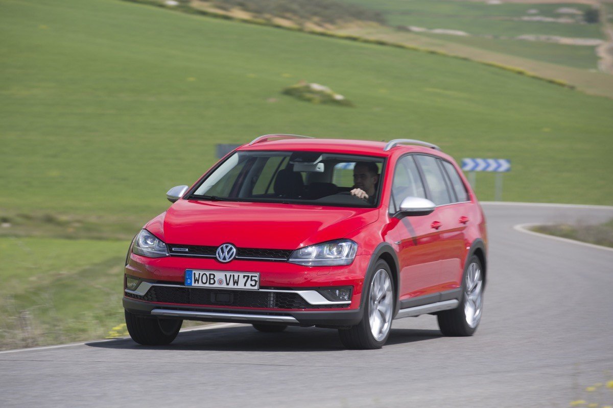 Prueba Volkswagen Golf Alltrack, un Golf para todos los terrenos