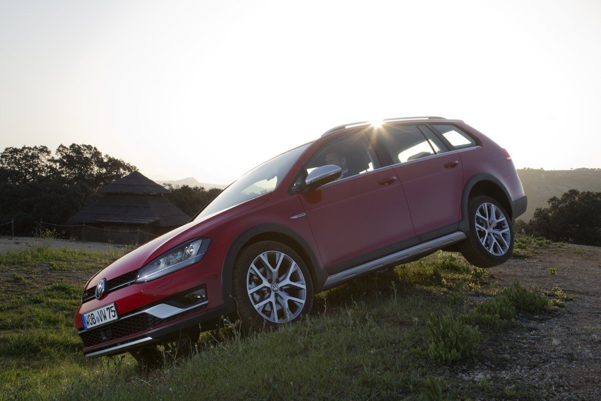 Prueba Volkswagen Golf Alltrack, un Golf para todos los terrenos