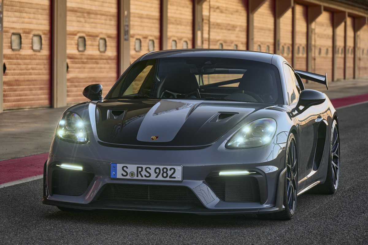 Nuevo Porsche 718 Cayman GT4 RS: el deportivo llevado al límite