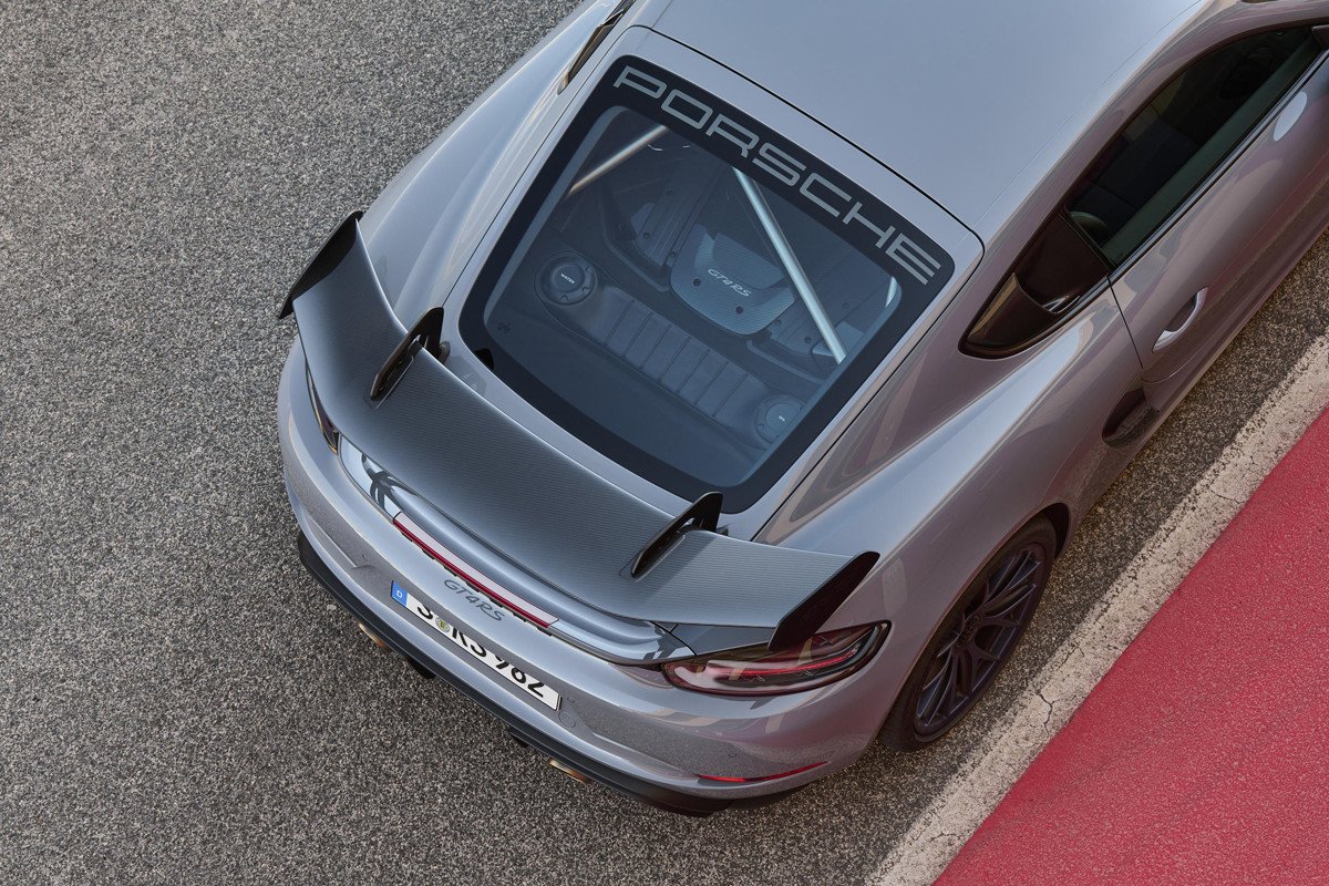 Nuevo Porsche 718 Cayman GT4 RS: el deportivo llevado al límite