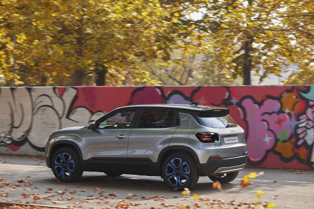 Nuevo Jeep Avenger: se presenta en versión eléctrica y unas grandes capacidades offroad