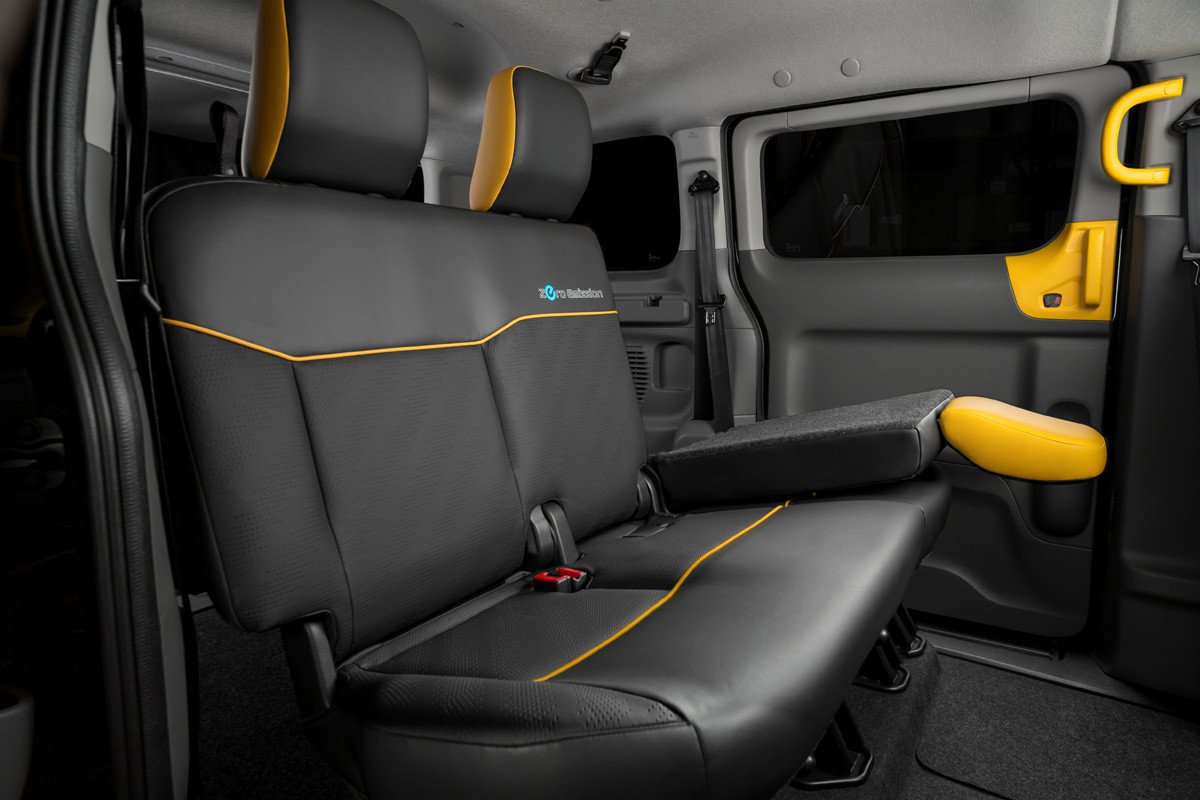 Los taxis de Barcelona se hacen eléctricos con el Nissan e-NV200