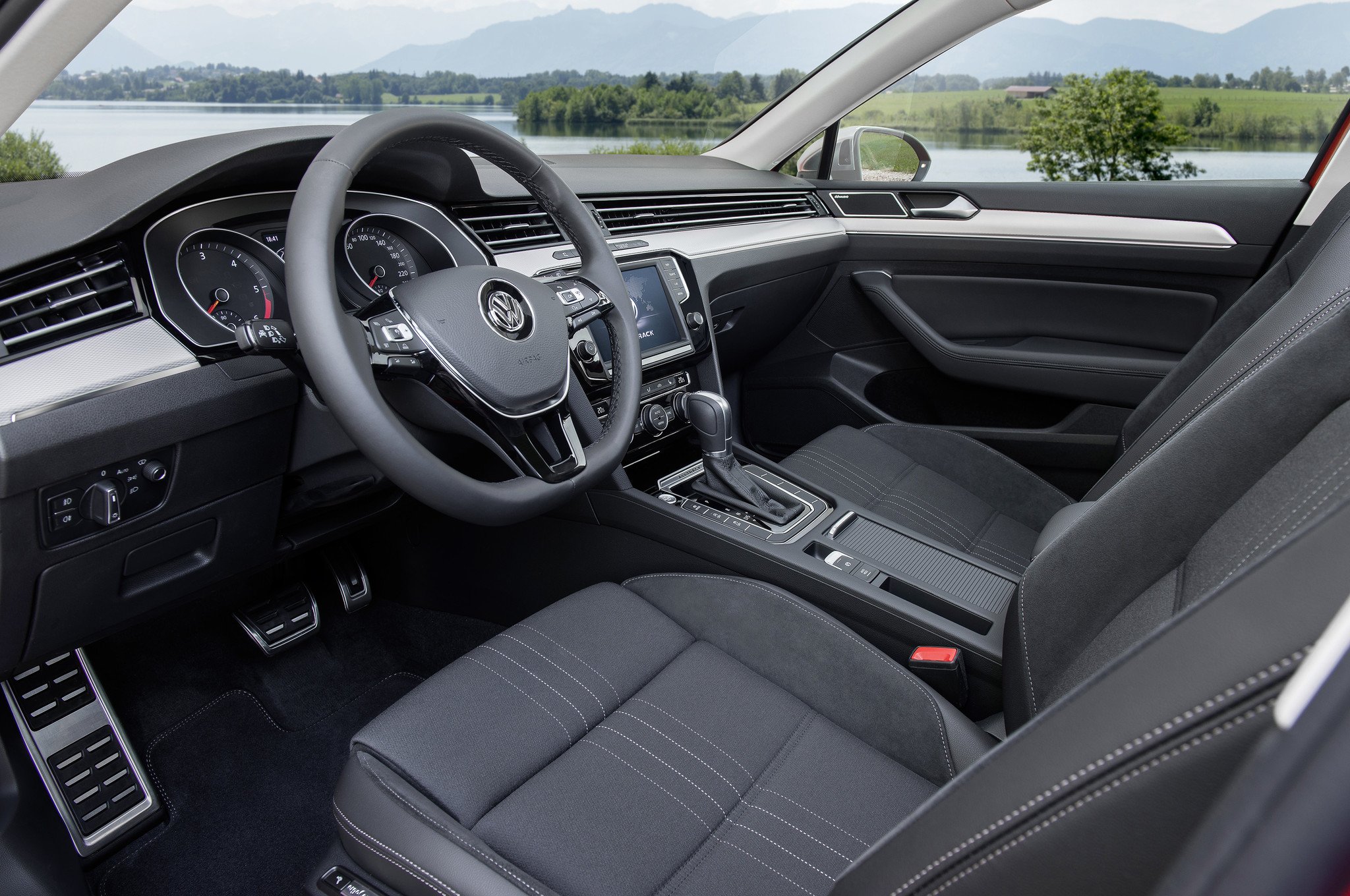 Nuevo Volkswagen Passat Alltrack: desde 37.450 euros