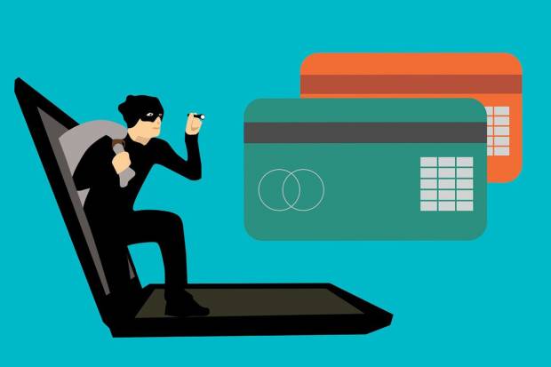 Conseguir el carnet de conducir sin exámenes, la nueva estafa contra la que lucha la DGT