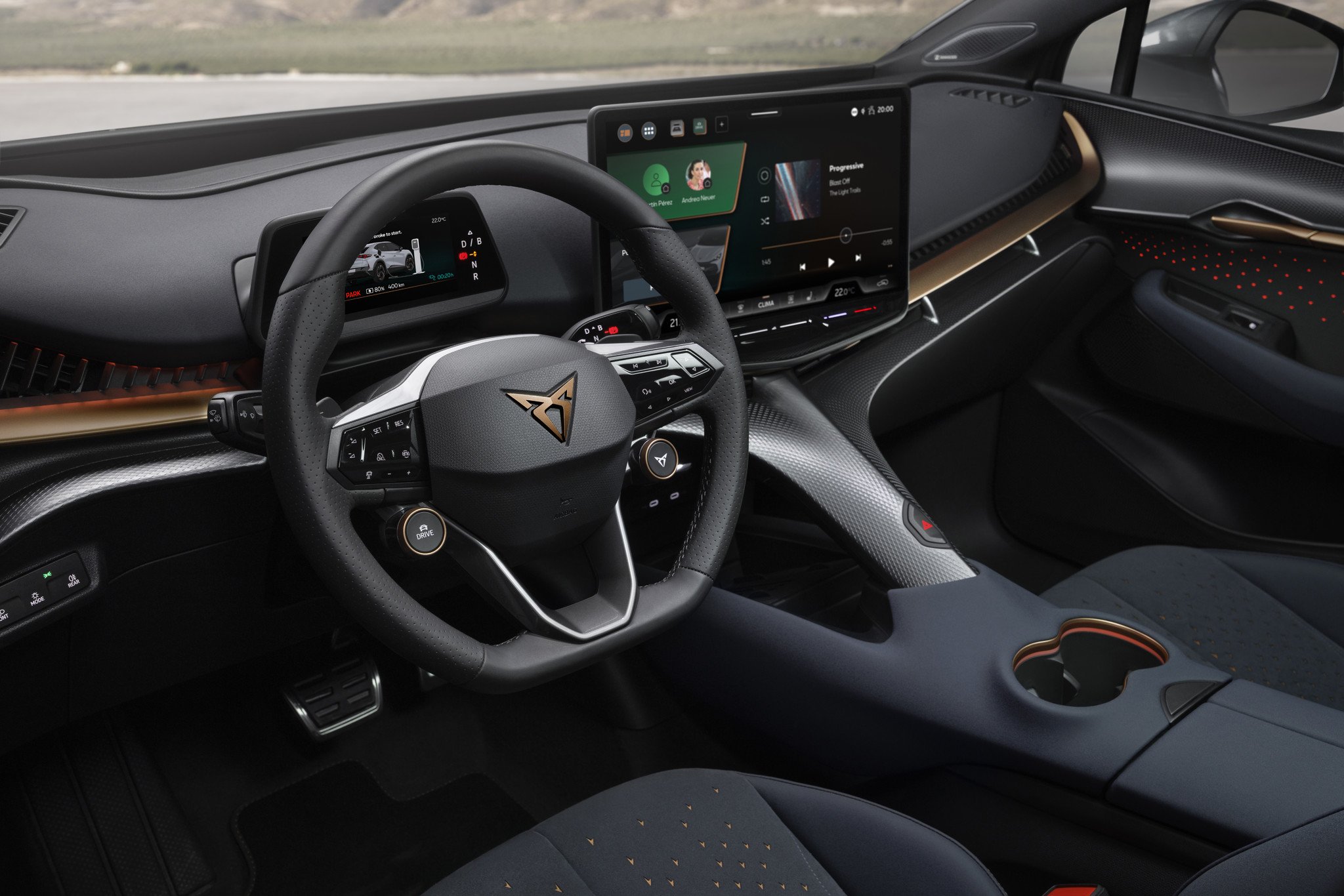 Prueba CUPRA Tavascan: SUV, deportivo, eléctrico y ¿apto para viajar?