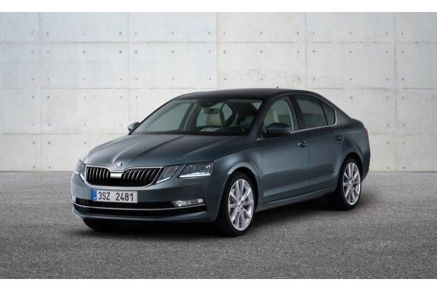 Nuevo Skoda Octavia 2017: nueva cara y más equipamiento de seguridad y multimedia