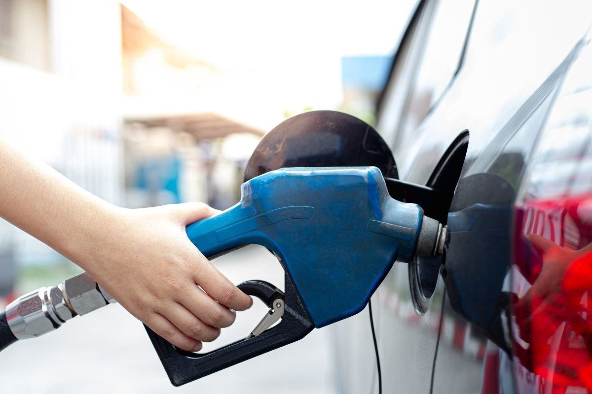 ¿Cuánto cuesta mantener un coche?