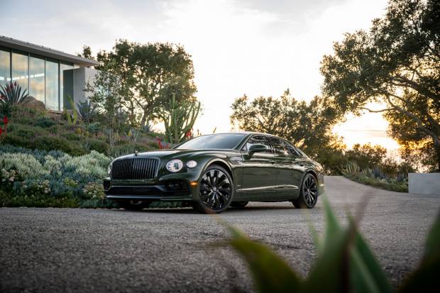 Nuevo Bentley Flying Spur Hybrid: el más eficiente de la historia de la marca británica