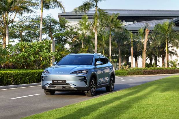 BYD presentará en el IAA de Múnich dos nuevos coches eléctricos: Seal U y Denza D9