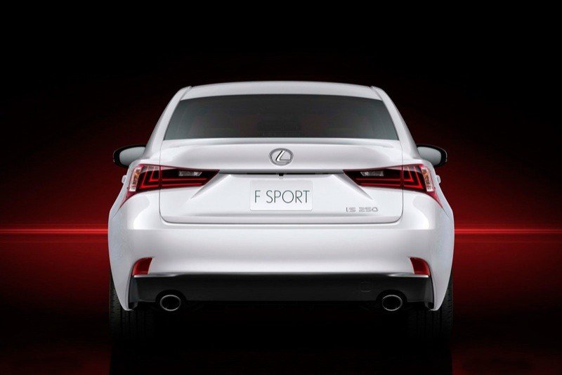 Lexus IS 2014, primeras fotos y datos