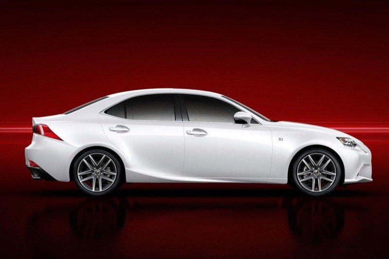 Lexus IS 2014, primeras fotos y datos