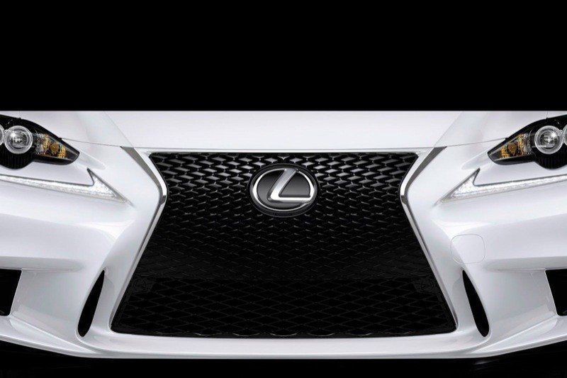 Lexus IS 2014, primeras fotos y datos